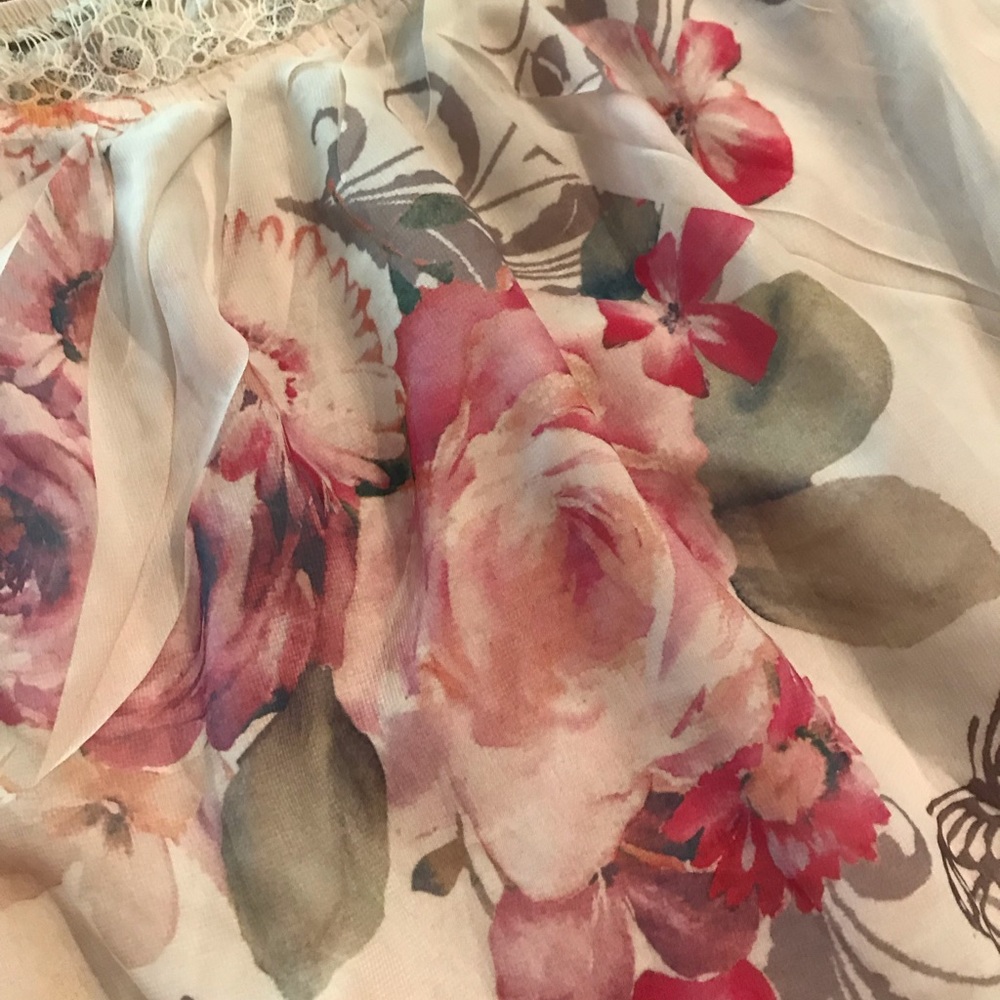Shirt - Picture 2 of 3